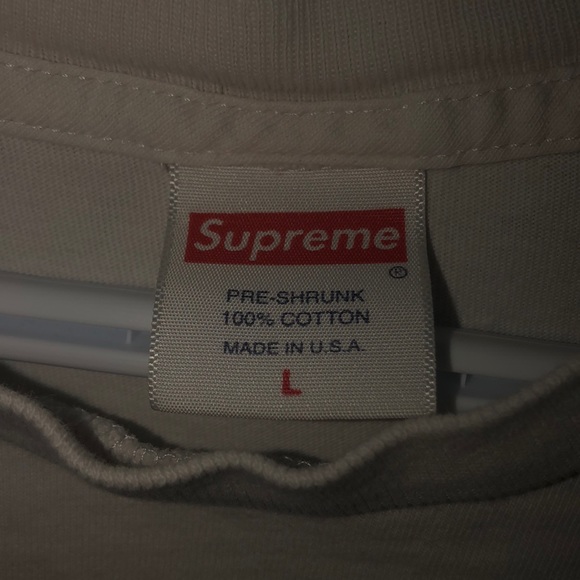 🔥RARE 🔥SUPREMA TEE SIZE LARGE - Picture 2 of 2